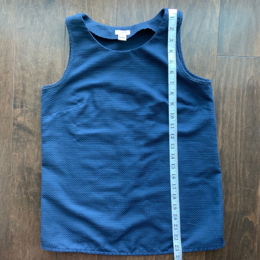 J. CREW Navy Blue Sleeveless Tank. Size 0. - Picture 9 of 9